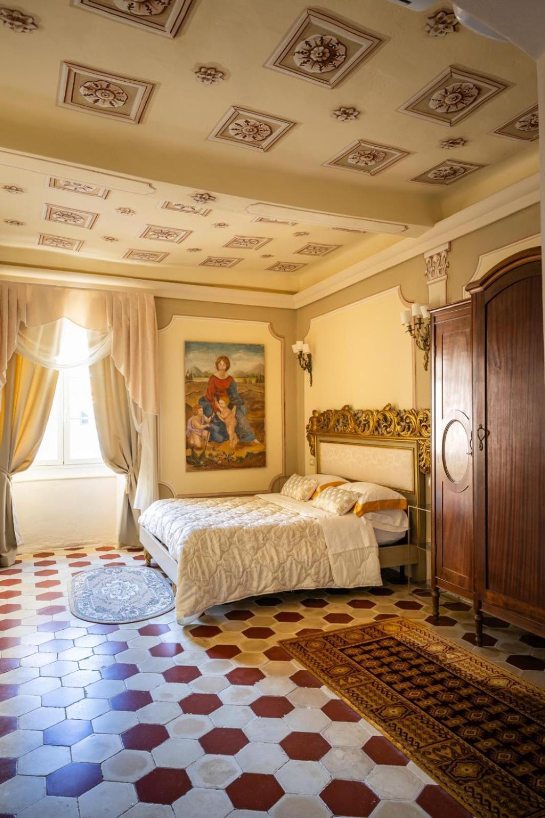 Palazzo Lari Sarzana 호텔 외부 사진